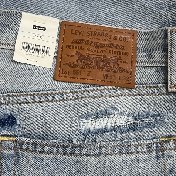 Levis 551 Z Straight Stretch Light Wash Denim Jeans Torn Distressed - Picture 5 of 11